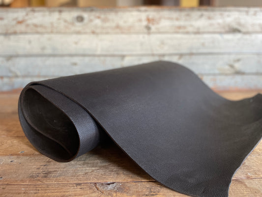Dark Brown Oil Dressed Flap Bend (memmel print)