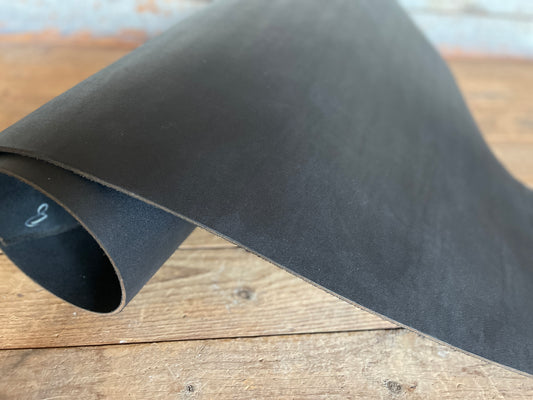 Black Dressed Flap Bend (hair cell print)